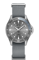 Orologio Hamilton Khaki Navy Scuba Quartz in Acciaio H82211981 - H82211981
